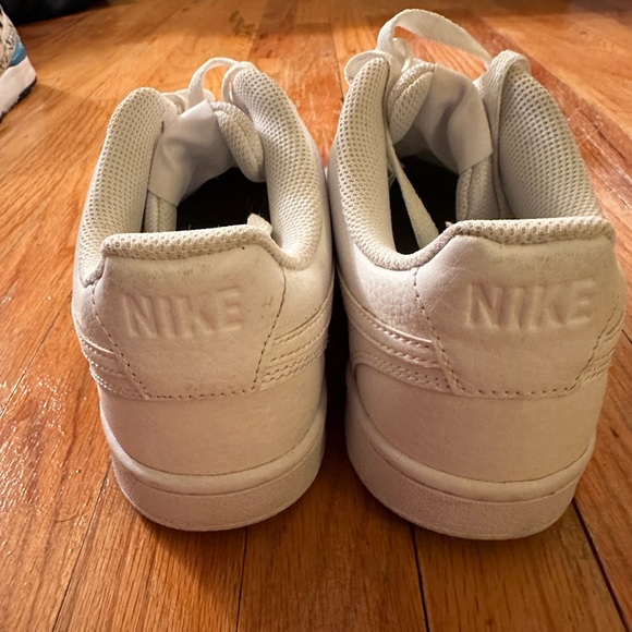 Air Force 1 - Picture 4 of 6